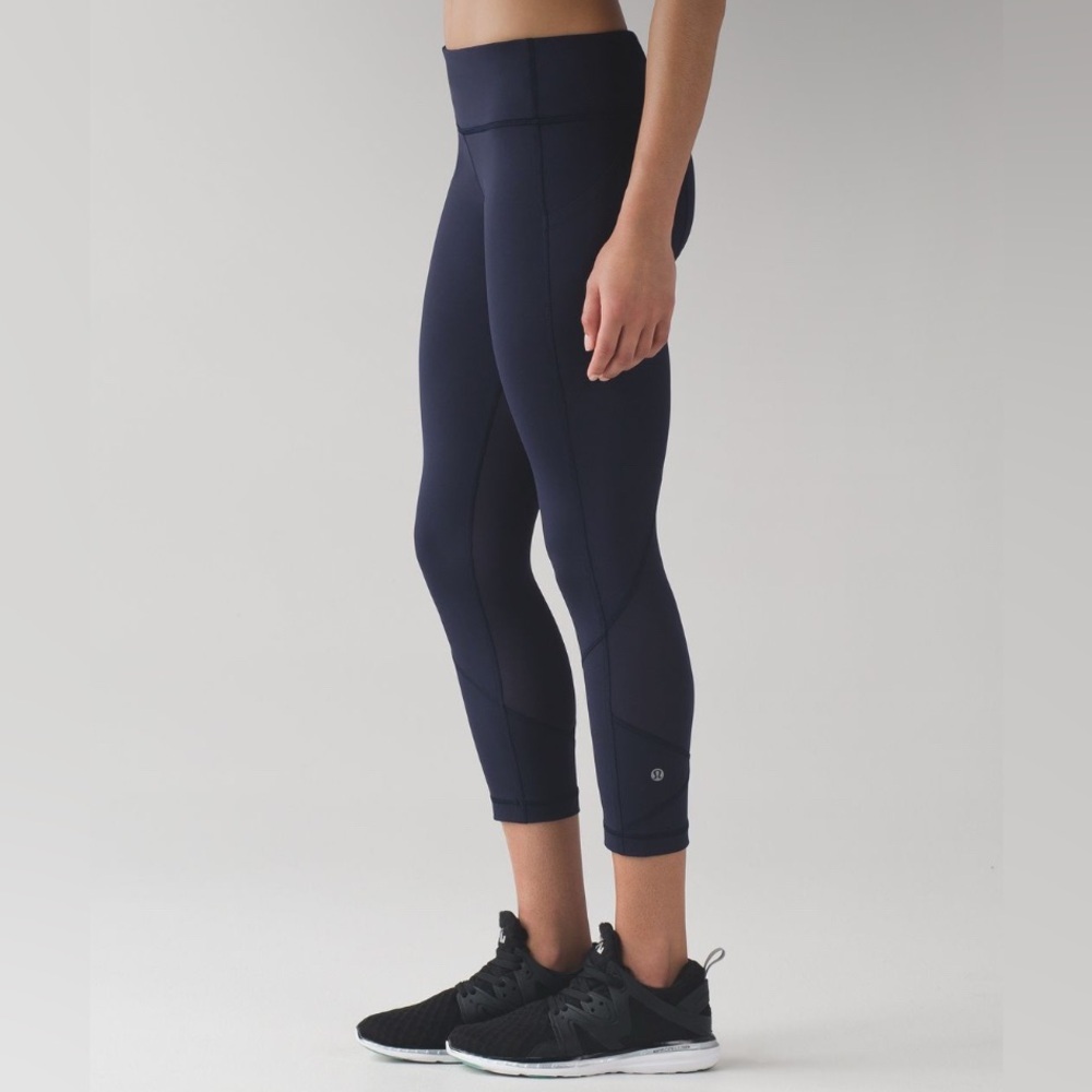 Lululemon Pace Rival Crop *22” in Midnight Navy - Luxtreme - Size 4 - Picture 2 of 12